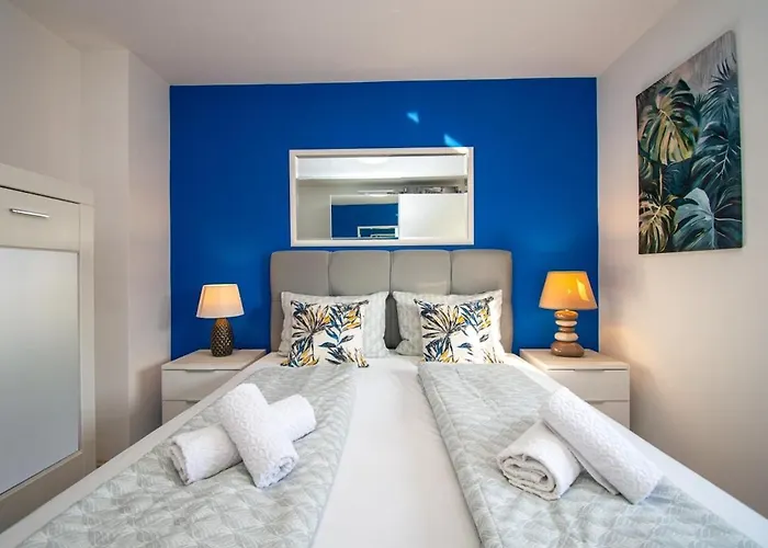 Modern Luka In Appartement Pula