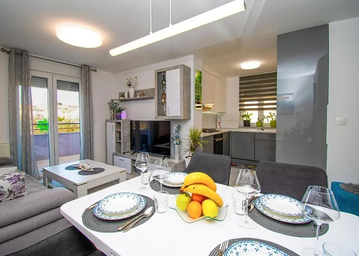 Appartement Modern Luka In