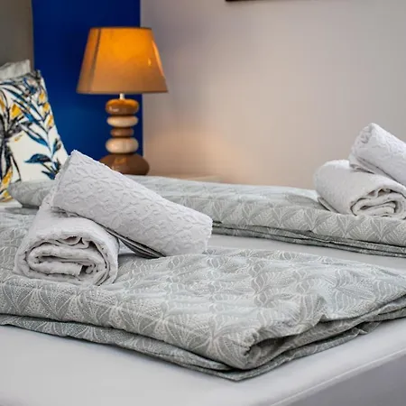 Modern Luka In Apartment Pula